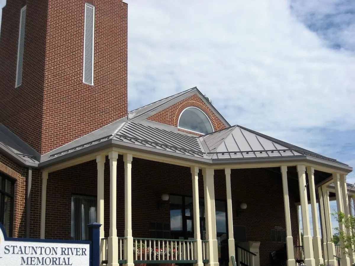 Skilled roofing craftsmen working on a residential roof in Commerce Square